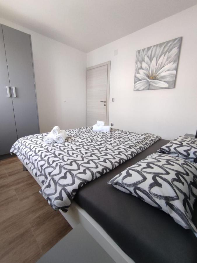 Apartman Ivana Biograd Na Moru Εξωτερικό φωτογραφία